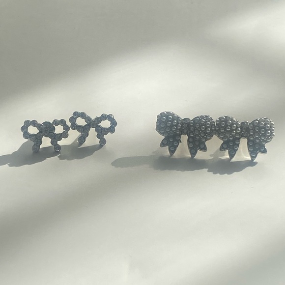 Bow Earring Set - Picture 6 of 6